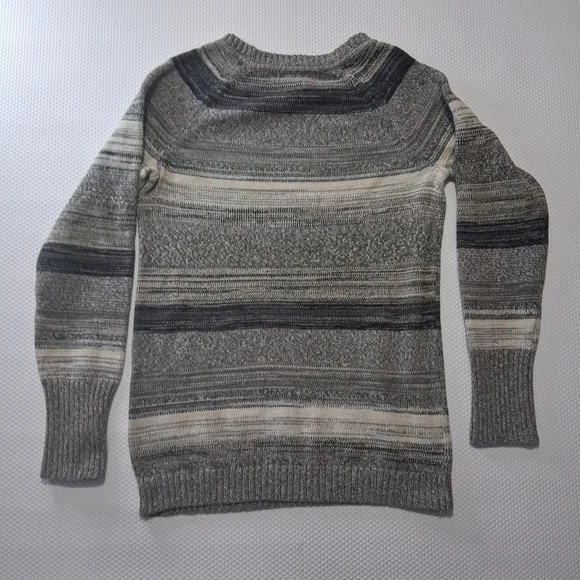Womens Gray Striped Sweater - Picture 8 of 9